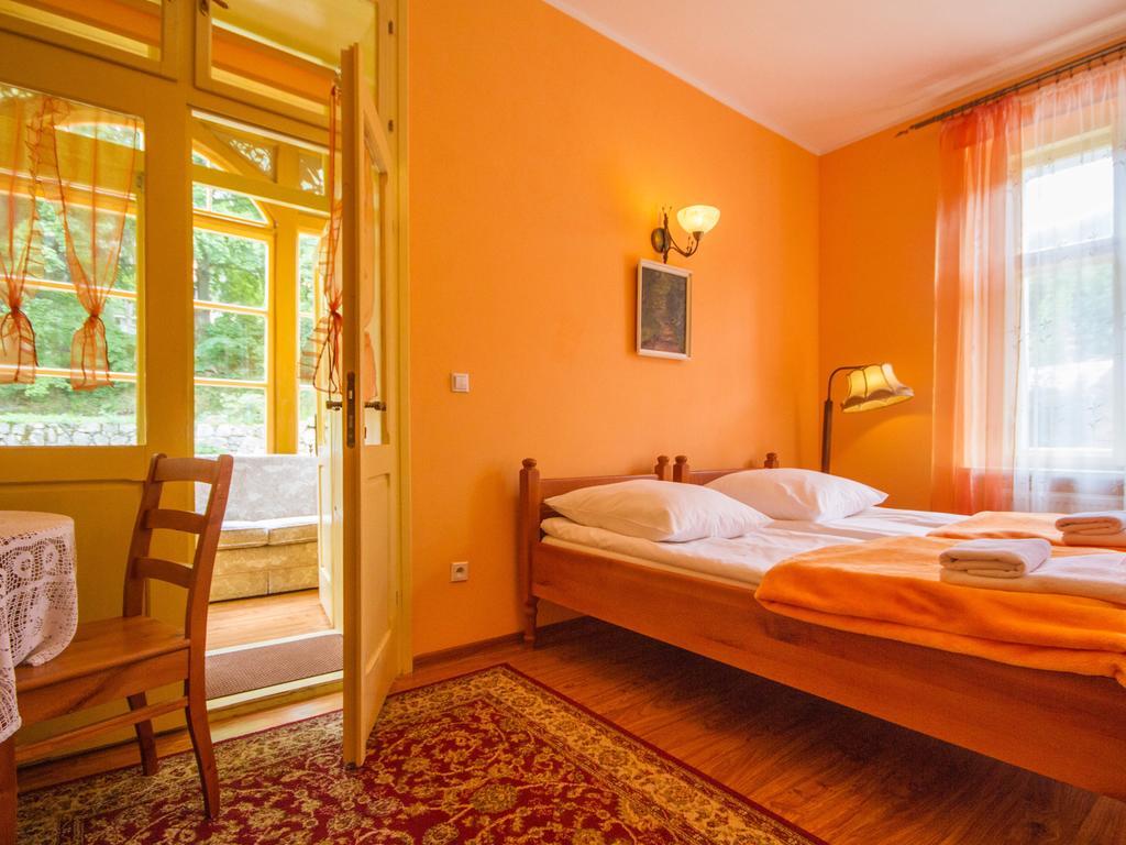 Bed and breakfast Willa Jagniątków Extérieur photo